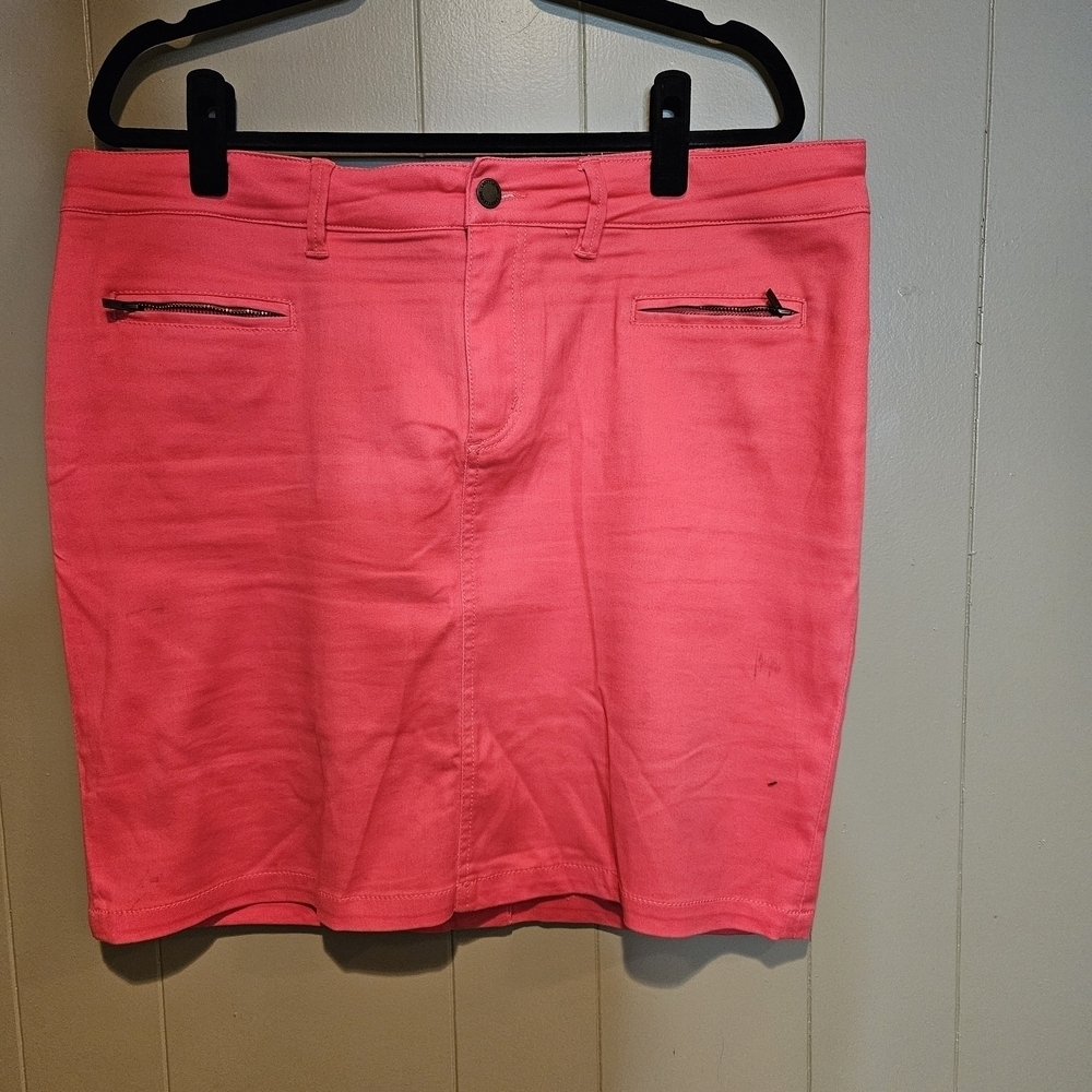 Larry Levine Stretch Skirt Women’s Size 12, Hot Pink, Stretch